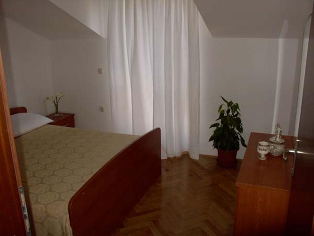Sućuraj Apartments Vini And Ivana חדר תמונה